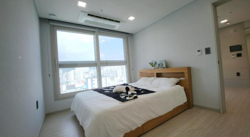 プサン Central H apartment Grande 3つ星 ゲストハウス スイート