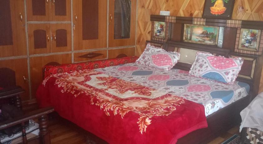Pranshi Home Stay Kalpa