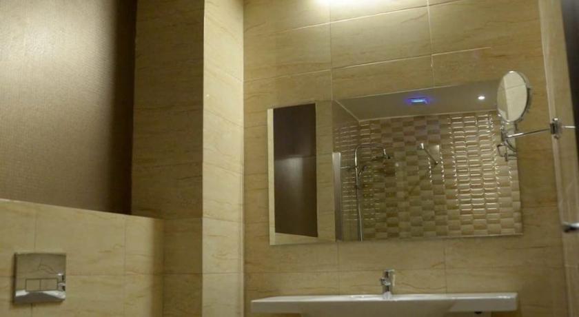 Ramada by Wyndham Constanta photo
