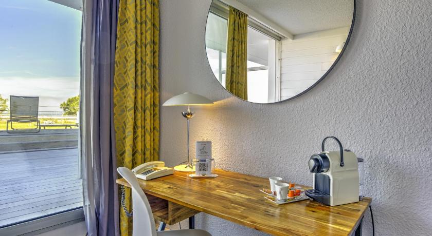 Image of Superior Double Room With Terrace - Sea VIew 3