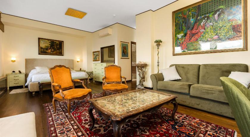 Reggio Suite - image 16