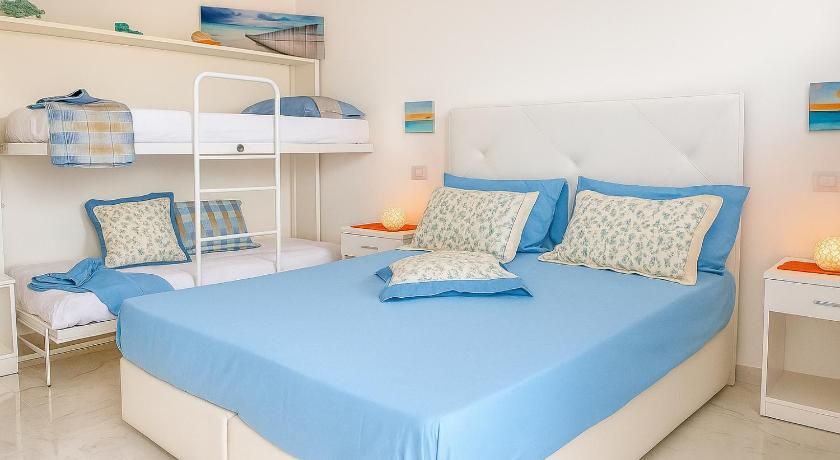 Hotiday Rooms Torre Lapillo