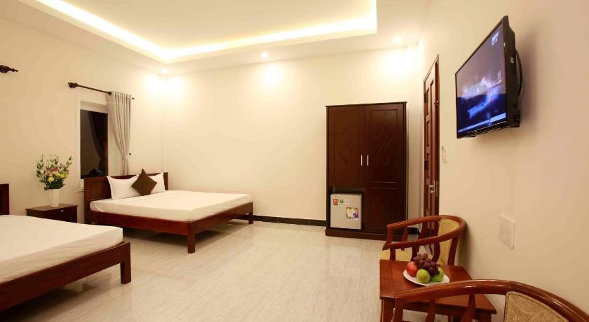 Image of Triple Room 5