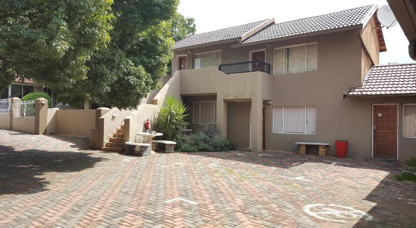 African Sky Guest Accommodation photo