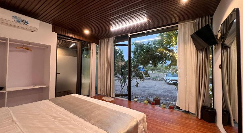 Happy House Moc Chau Hotel - image 21