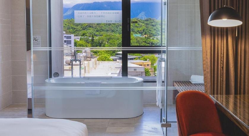 山景頂級房(特大床) (Premier King Room with Mountain View)圖片 3