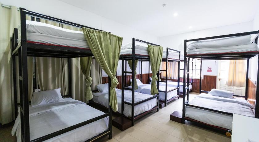 Image of Single Bed in Dormitory Room 1