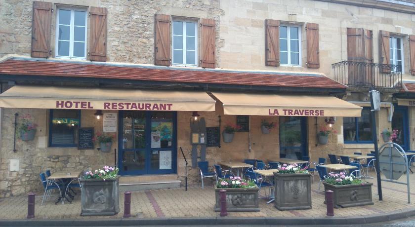 Hotel Restaurant La Traverse photo