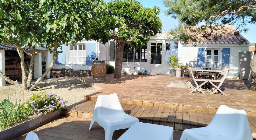 Chambre d'hôte ensoleillée à 300m de la plage