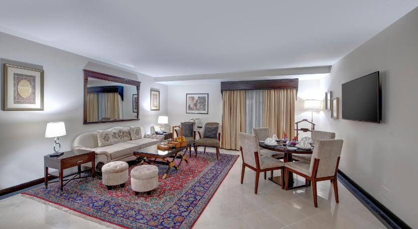 Deluxe Süit (Deluxe Suite) Görseli 1