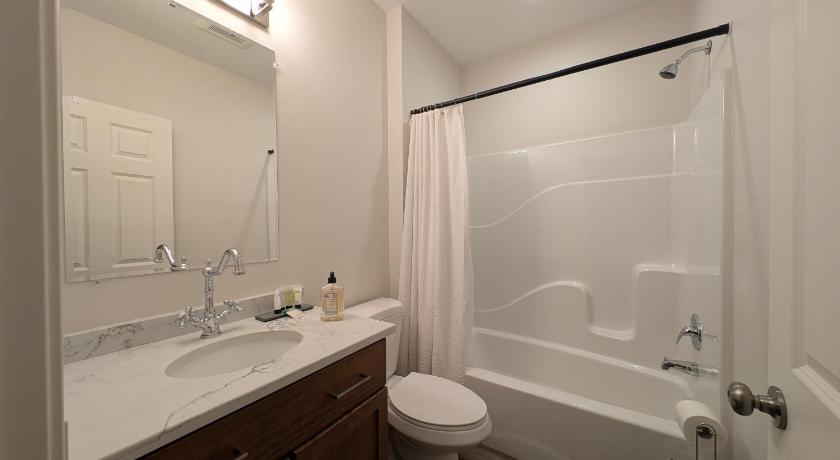 埃利科特维尔 (NY) Spacious Entire home close to HoliMont and Village 4星级 住宿 景观