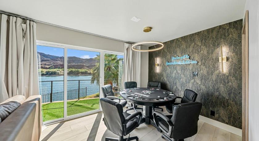 파커 (AZ) New Luxe Riverfront Home, Launch & Dock, Gamerooms 3성급 숙소 부대시설