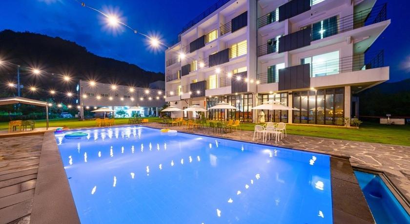 가평 가평 더베이리조트앤펜션 (Gapyeong The Bay Resort N Pension) 3성급 게스트하우스 로비