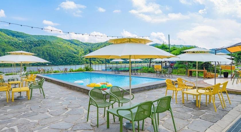 가평 가평 더베이리조트앤펜션 (Gapyeong The Bay Resort N Pension) 3성급 게스트하우스 객실