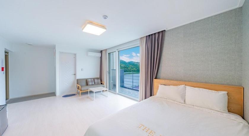 가평 가평 더베이리조트앤펜션 (Gapyeong The Bay Resort N Pension) 3성급 게스트하우스 객실