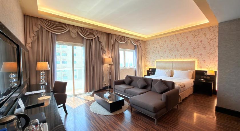 Image of Superior King Room 0