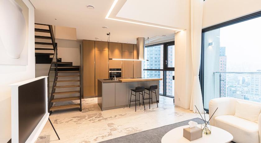 서울 카일룸블랙 강남 럭셔리 아파트  (Caelum Black Gangnam Luxury Apt ) 4성급 호텔 스위트룸