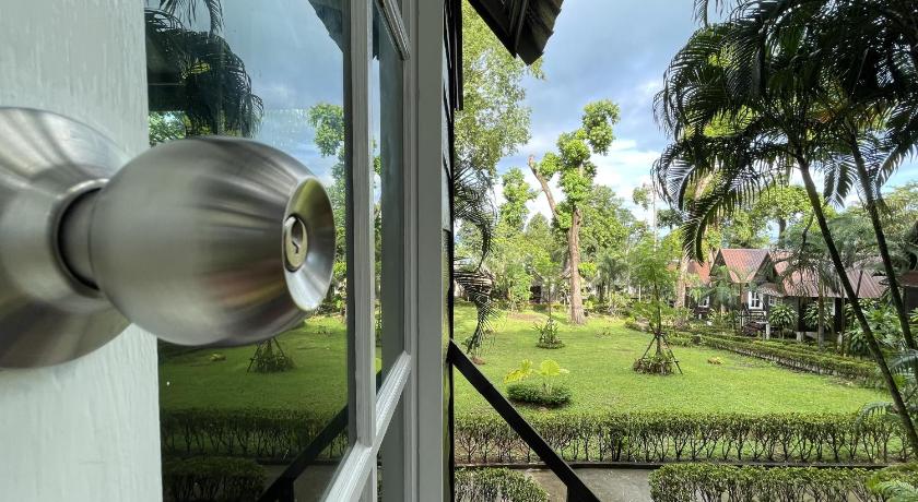 象岛 Vanara Bungalows 2星级 酒店 大堂