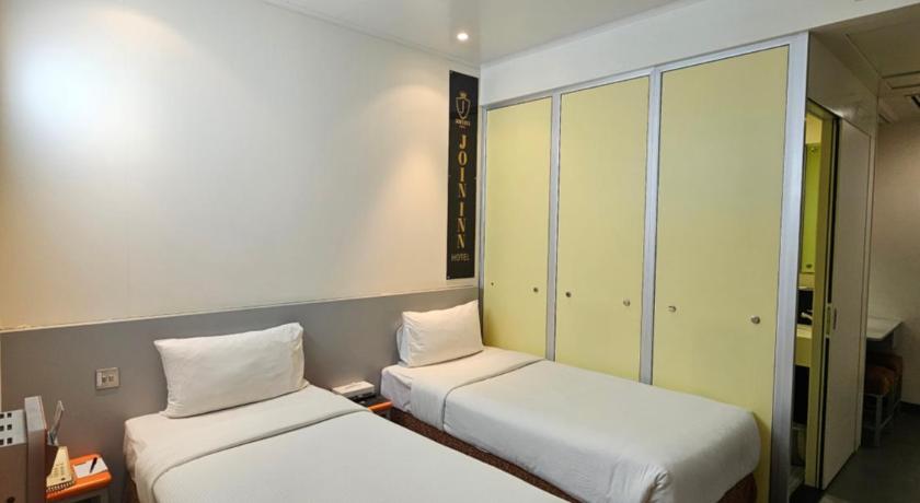 Image of Budget Twin Room without Window 0