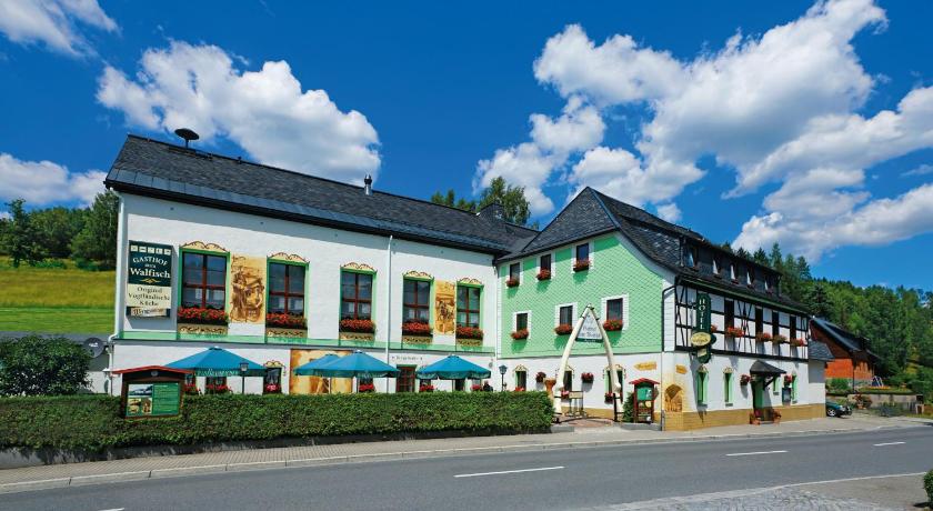 Hotel Gasthof zum Walfisch — Hotel in Klingenthal