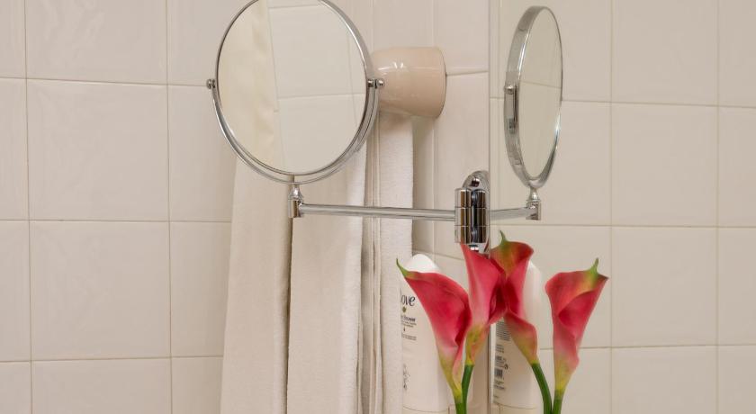 Image of Triple Room 11