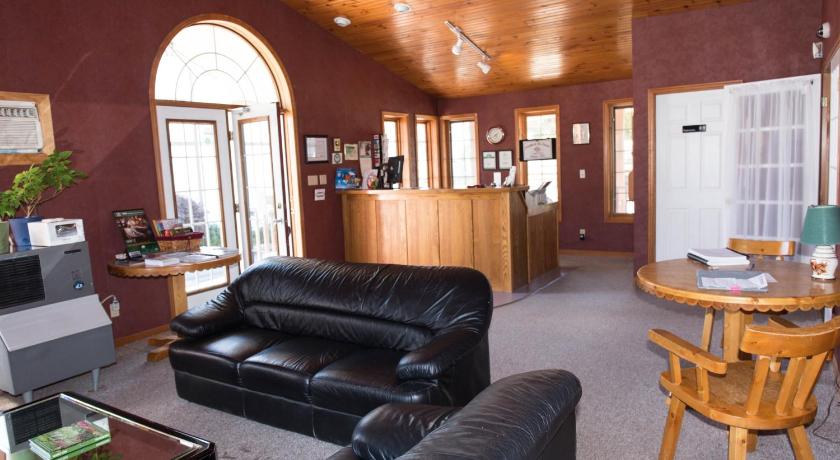 Cedar Lodge Motel — Hotel in Goderich (ON)