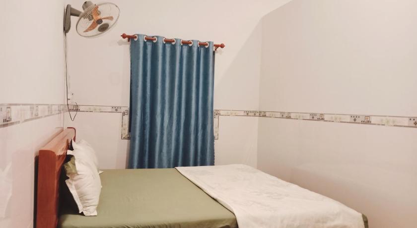 ナムカットティエン Đuc Phat Homestay 4つ星 ゲストハウス 外観