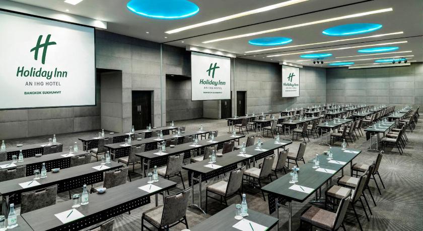 방콕 홀리데이 인 방콕 수쿰빗 바이 IHG (Holiday Inn Bangkok Sukhumvit By IHG) 4성급 호텔 스위트룸