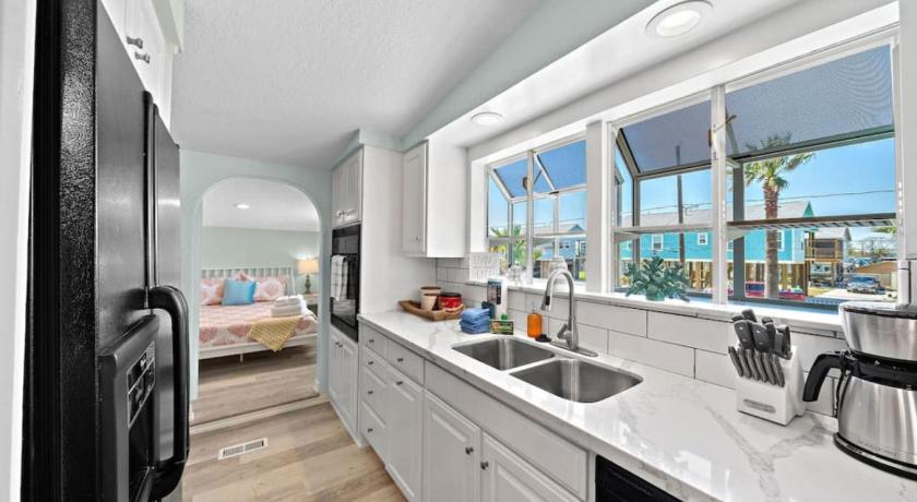바클리프 (TX) Multi-family Property with Private Pool, Large Yard and Steps From the Bay 5성급 숙소 외관