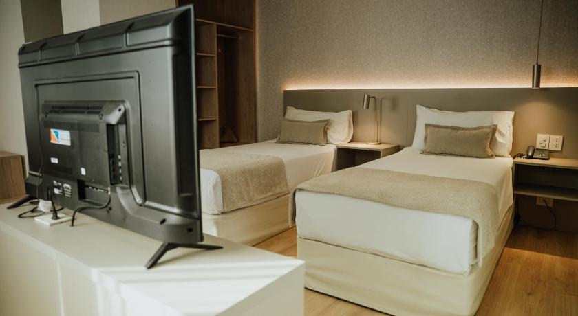 Image of Standard Triple Room 0
