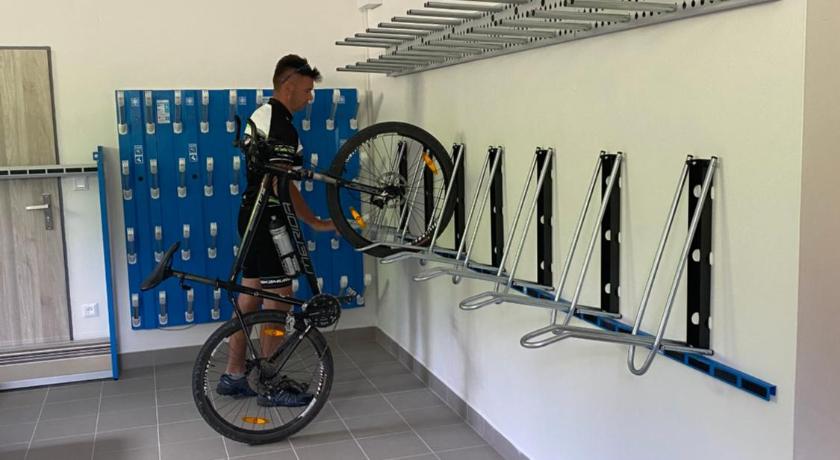 ヴィソケー・タトリ Apartmany Impresia - Bernard 4つ星 ゲストハウス スイート