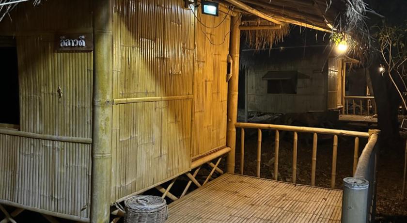 ロッブリー มีสุข ฟาร์มสเตย์ 2つ星 シングルルーム スイート