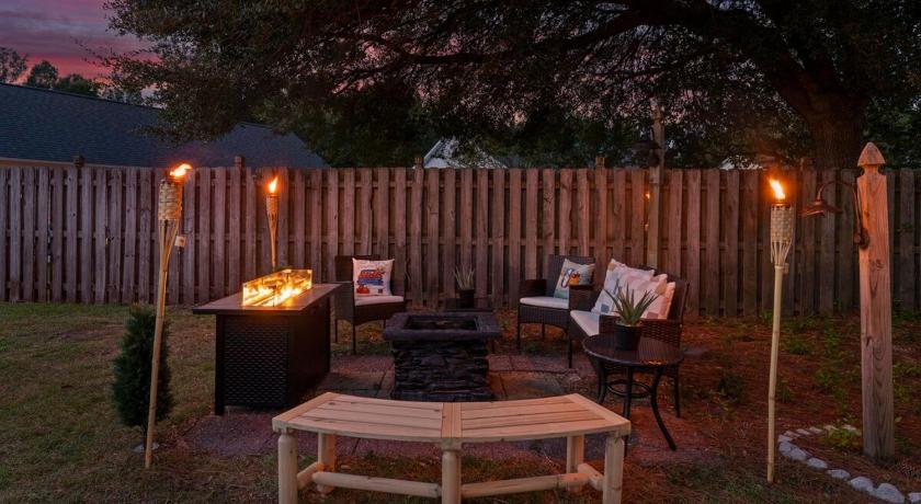 윌밍턴 (NC) Lux 5BR Escape Peaceful Oasis & Outdoor Zen Lounge 4성급 숙소 외관