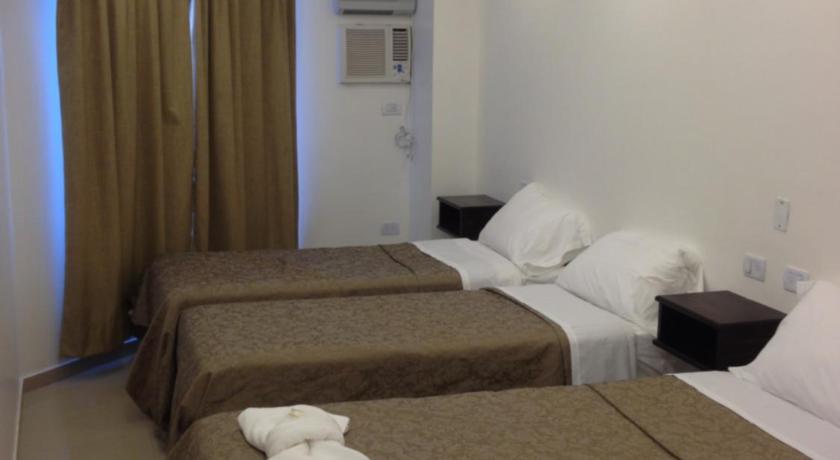 Image of Triple Room 0