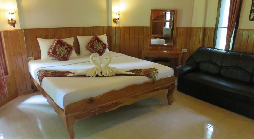 Image of Deluxe Bungalow with Garden View 0