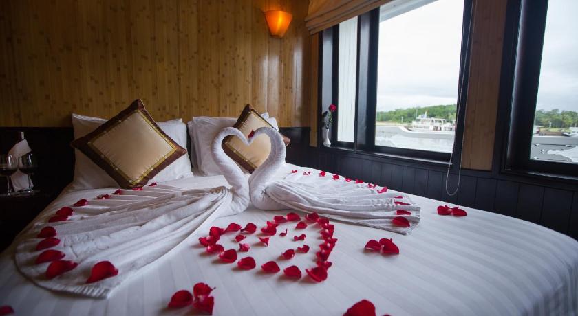 Image of Deluxe Ocean View Double or Twin Room S1 - 3 Days 2 Nights 0