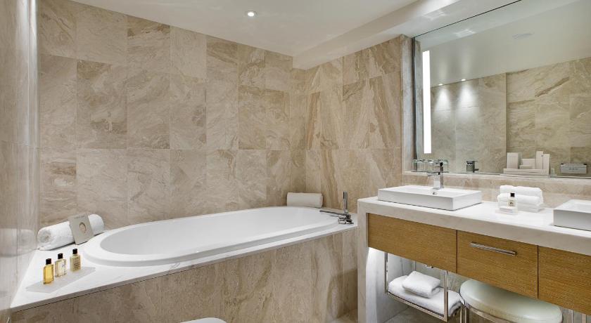 รูปของห้องสวีทเทอเรสเตียงคิงไซส์ (King Terrace Suite) 2