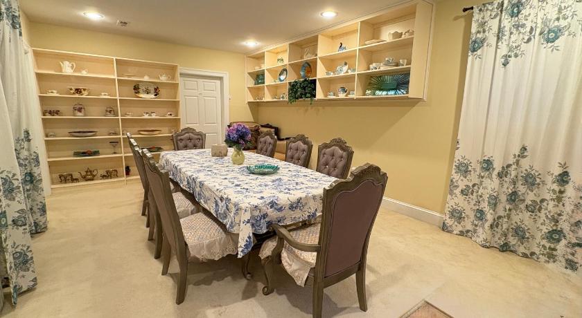 프린스턴 (NJ) Spacious Guest Suite 5 Minutes to Princeton University with Free Parking 숙소 레스토랑