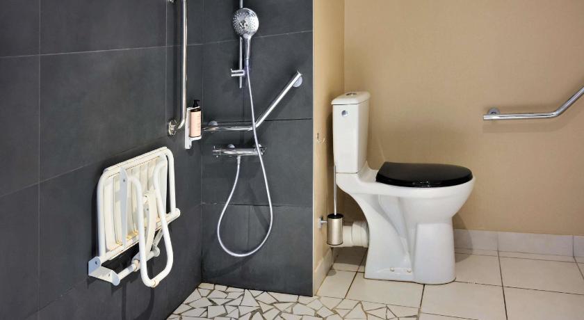 Image of 1 Db bed accessible room 5