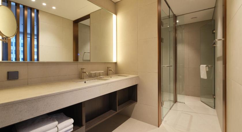 Image of Premier Triple 2