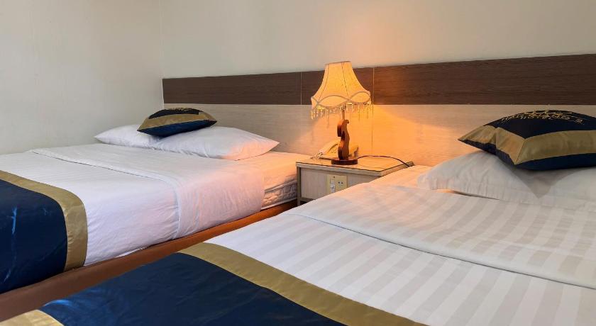 Immagine di Deluxe Tripla (Deluxe Triple) 8
