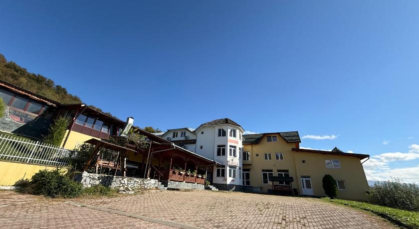 Hostel Cora