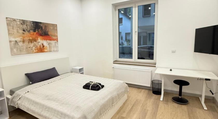 Exklusives City-Zimmer, Gemeinschaftsbad und Kuche