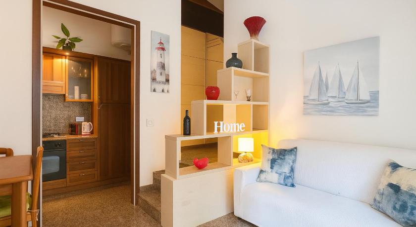 リニャーノ・サッビアドーロ Paradise house & garden 4つ星 シングルルーム 外観