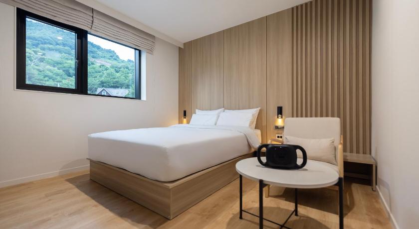 Danyang Hotel Riv Mont Danyang by Aneuk 4-Star Guesthouse pool