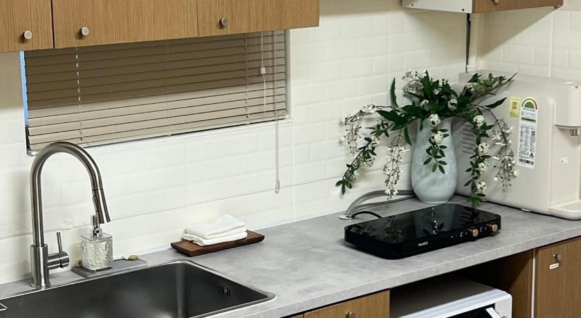 서울 NEW Seoul center KTX airport bus 3성급 싱글룸 레스토랑