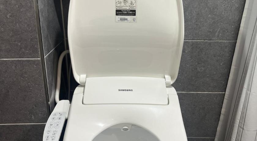 서울 NEW Seoul center KTX airport bus 3성급 싱글룸 레스토랑