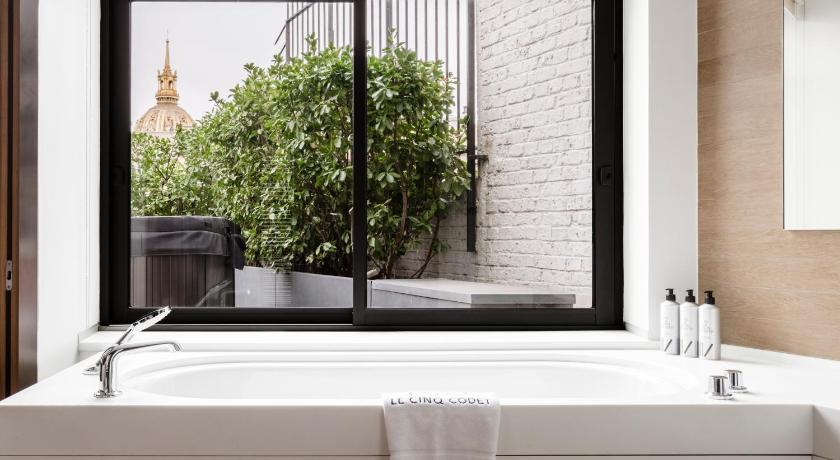 Image of Codet Suite 10