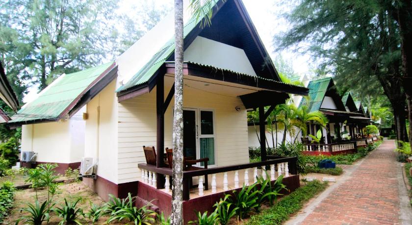 Southern Lanta Resort - image 34