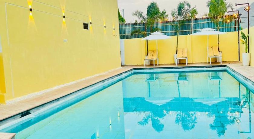 Heaven Hills Resort - image 10